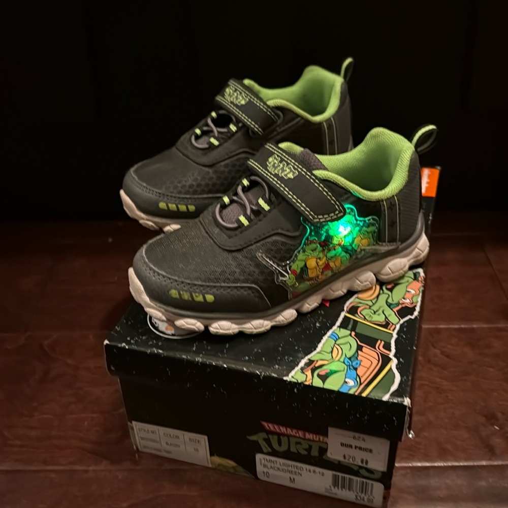 Teenage Mutant Ninja Turtles Light Up Shoes